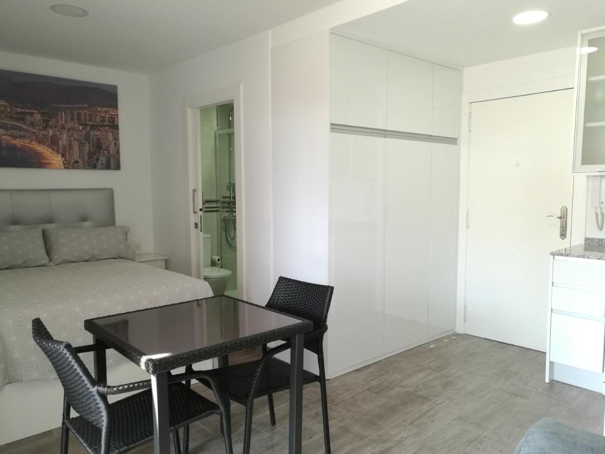 Estudio-Atico En Casco Antiguo Бенидорм Экстерьер фото